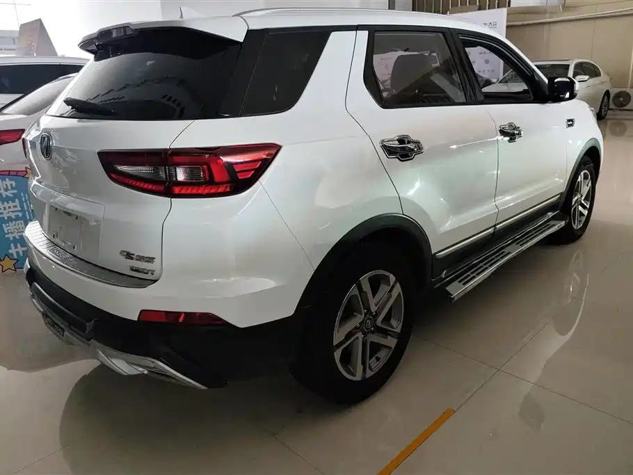 Changan CS55 1.5 T Manual Vivid Color