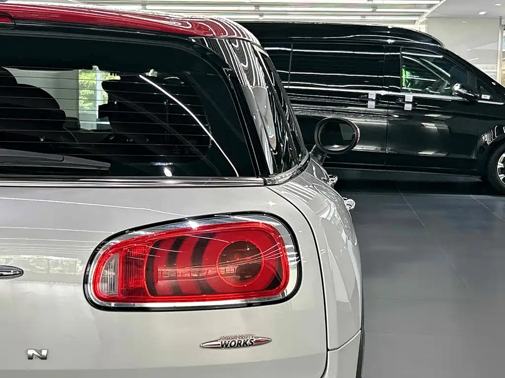 MINI JCW CLUBMAN 2.0 T JOHN COOPER WORKS ALL-