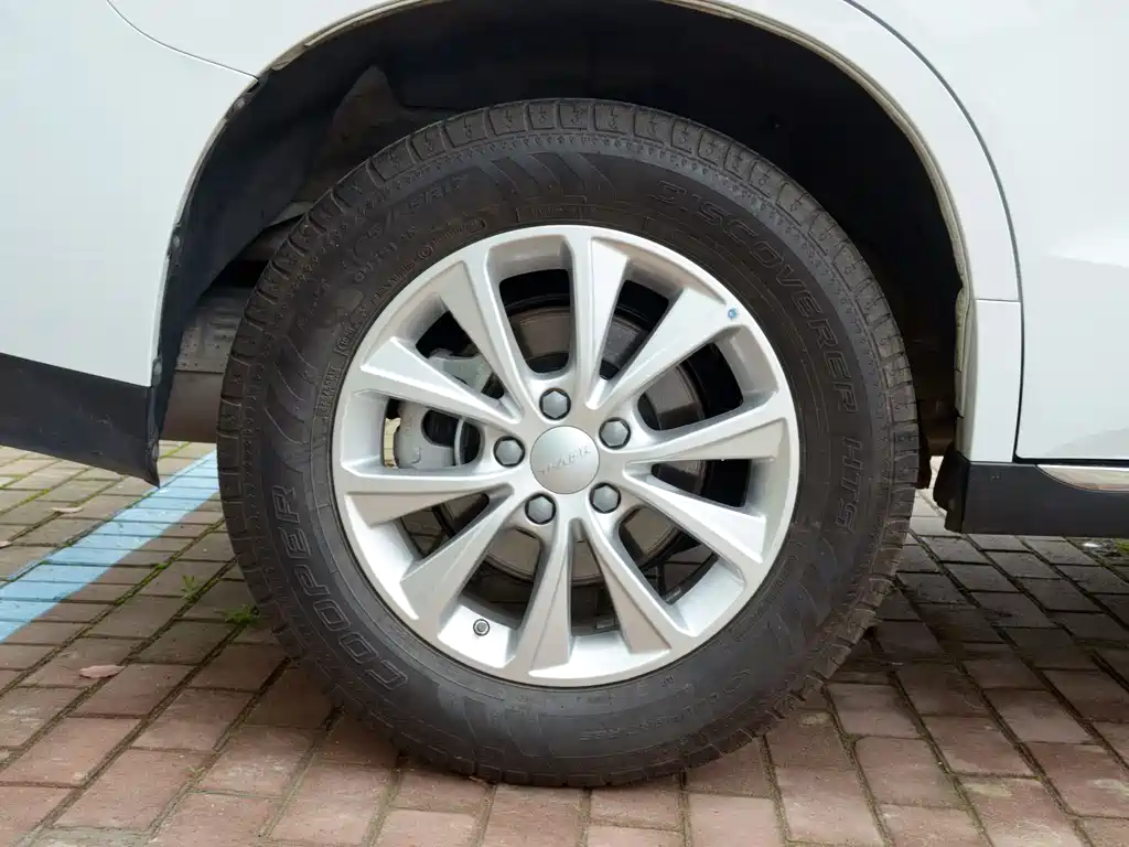 Haval M6 PLUS 1.5 T Manual Luxury Connected