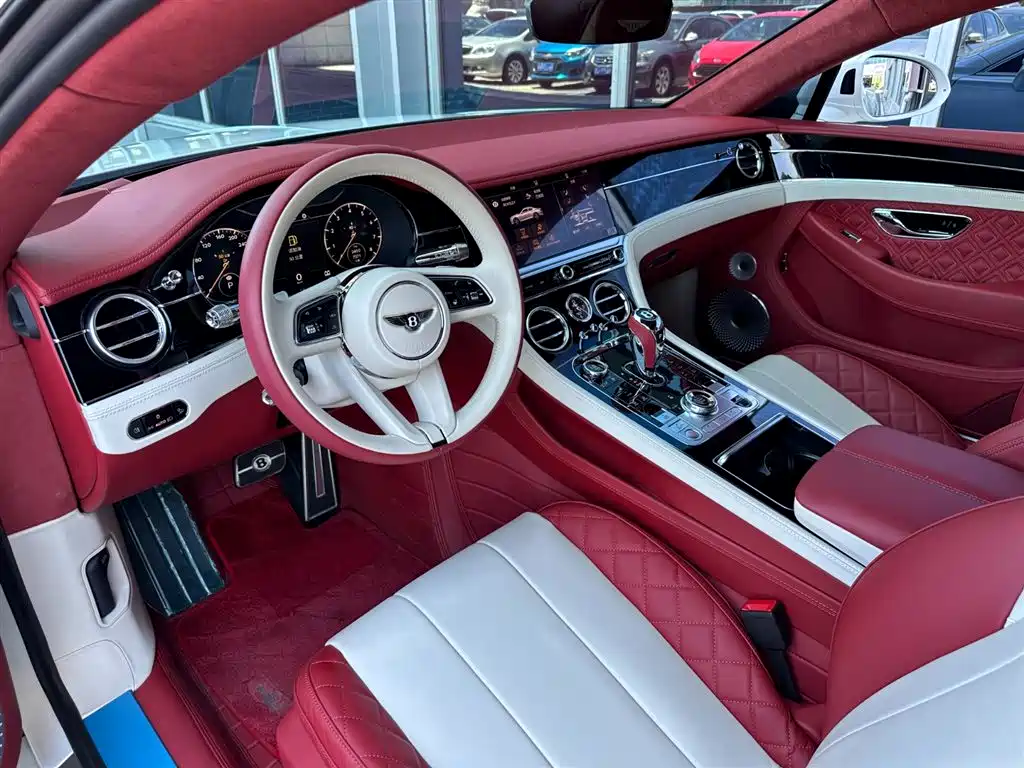 Continental GT 4.0 T GT V8