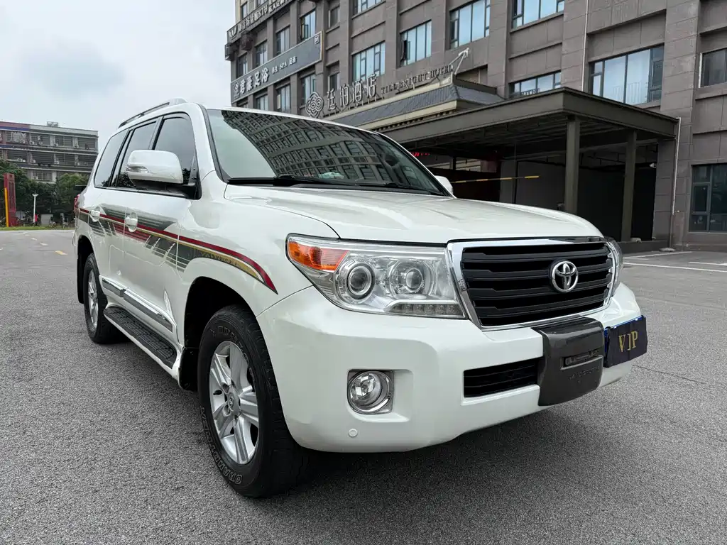 Land Cruiser (Import) Middle East