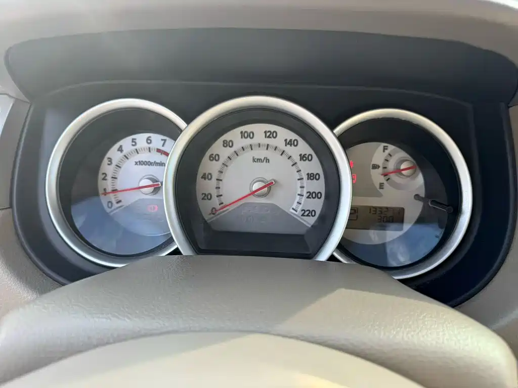 Tiida 1.6 L Auto Fashion