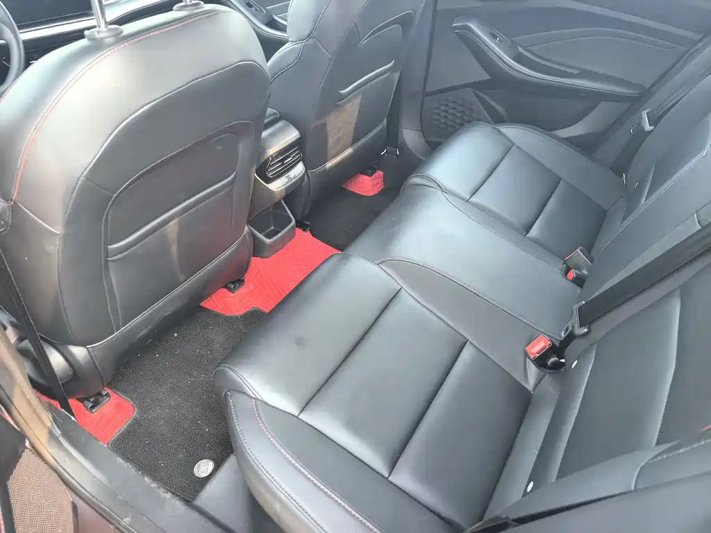 MG5 180 DVVT CVT Youth Luxury