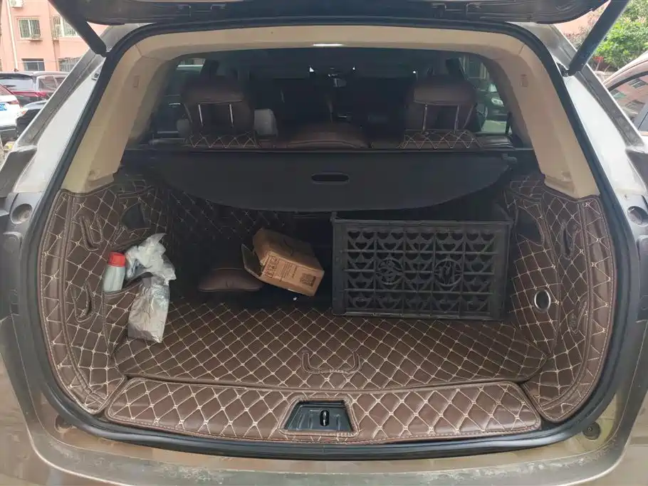 Envision Plus 28 T 4 WD Elite