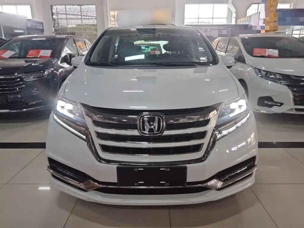 Elysion 2.0 L Hybrid Luxury