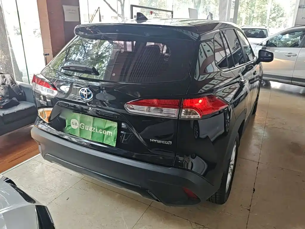 Corolla Cross Dual Engine 2.0 L Pioneer