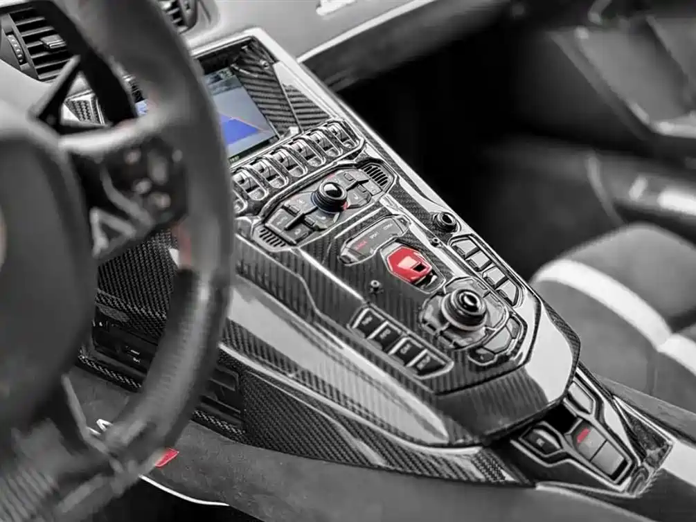 Aventador LP 700-4