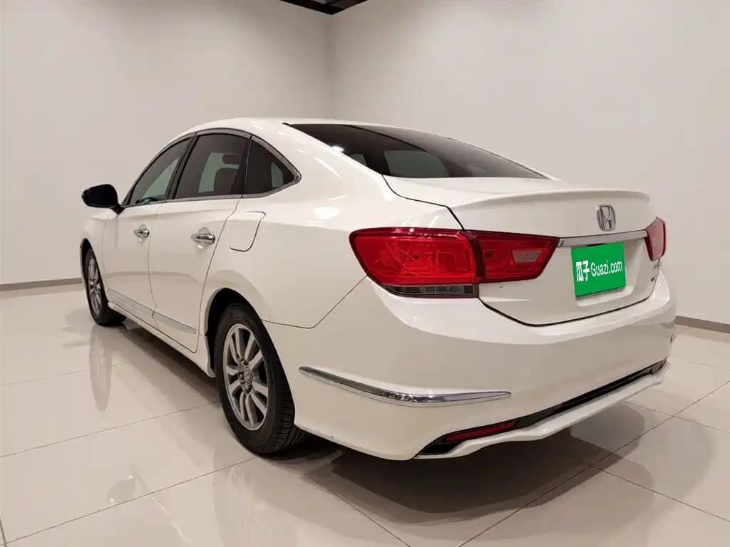 Spirior 2.0 L Distinguished