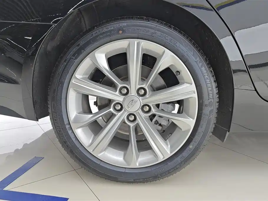 Cadillac CT5 28 T Luxury Pro
