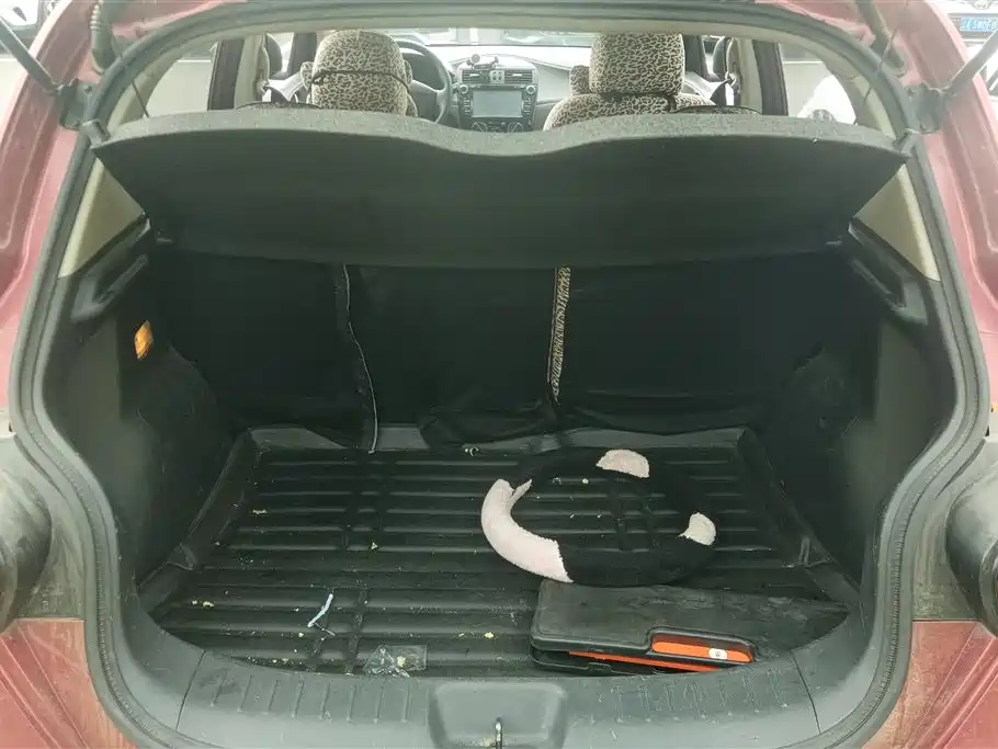 Tiida 1.6 L CVT Comfort