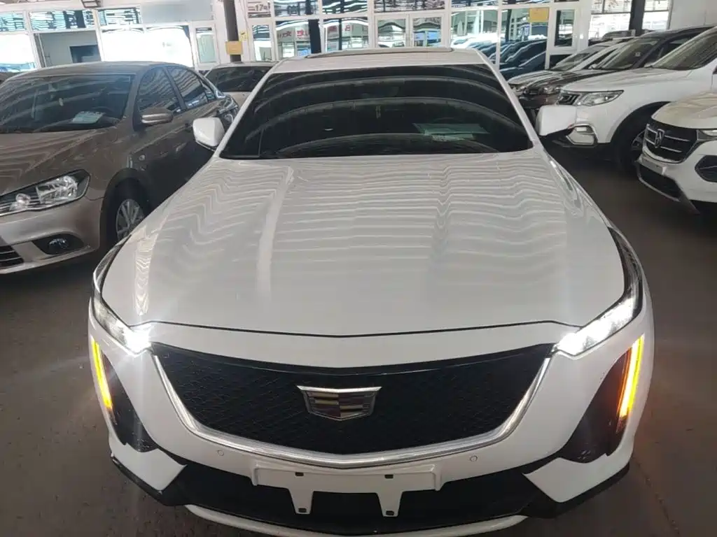 Cadillac CT5 28 T Platinum Sport
