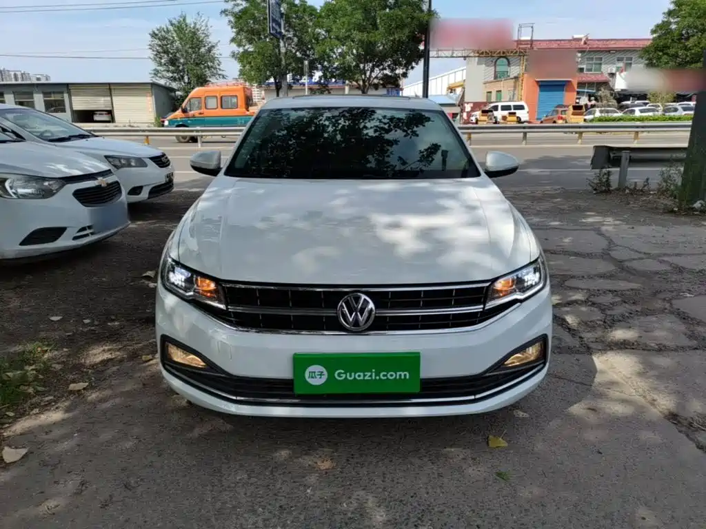 Bora 1.5 L Auto Comfort