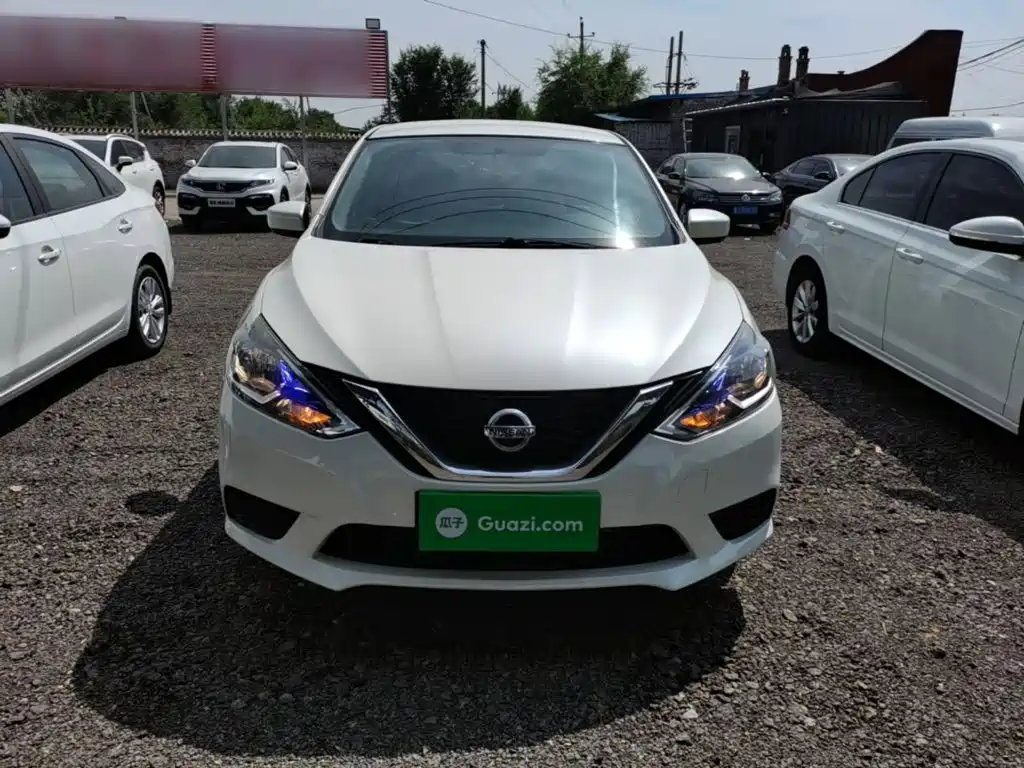 Sylphy Classic 1.6 XE CVT Comfort
