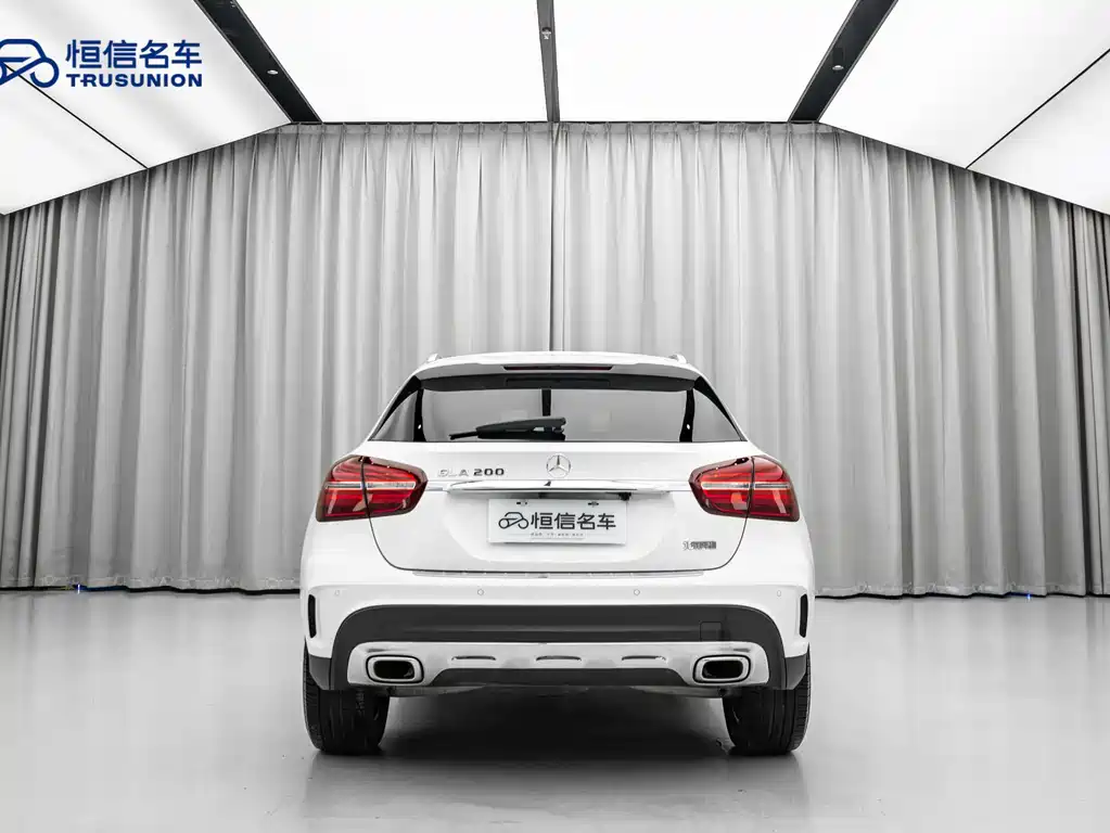 Mercedes-Benz GLA GLA 200 Fashion