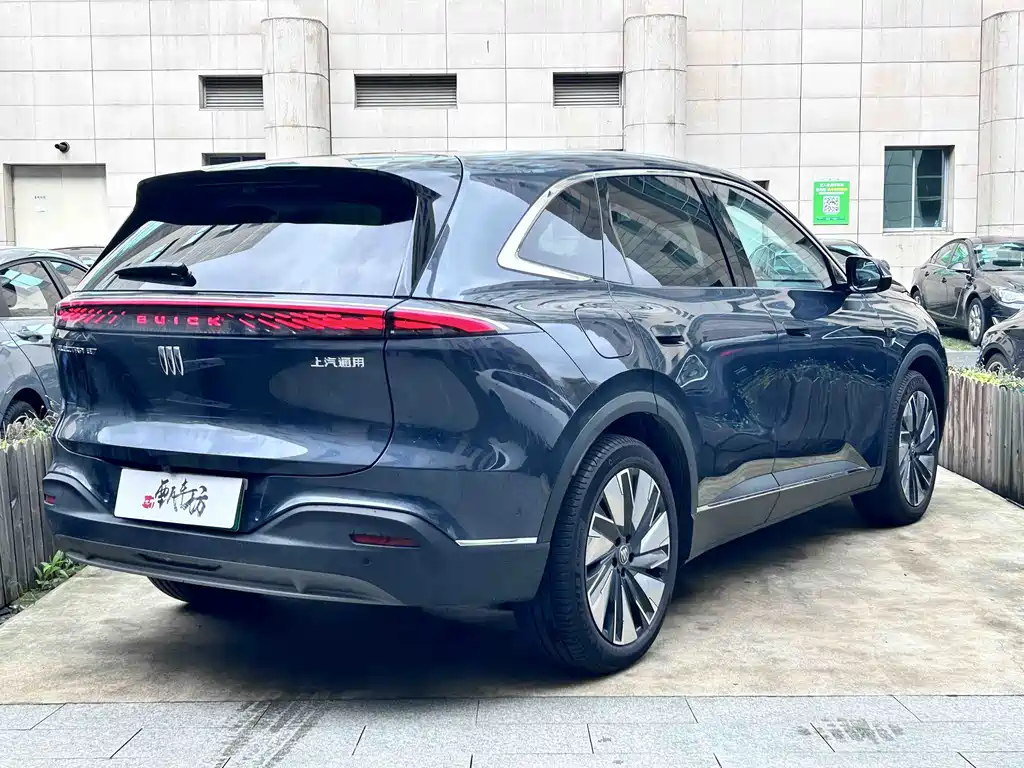 别克至境E7 别克至境E7 2026款 1600 超满配Turbo版
