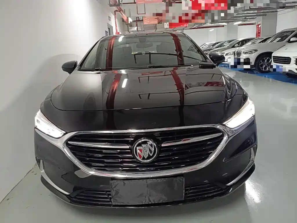 LaCrosse 552 T Luxury