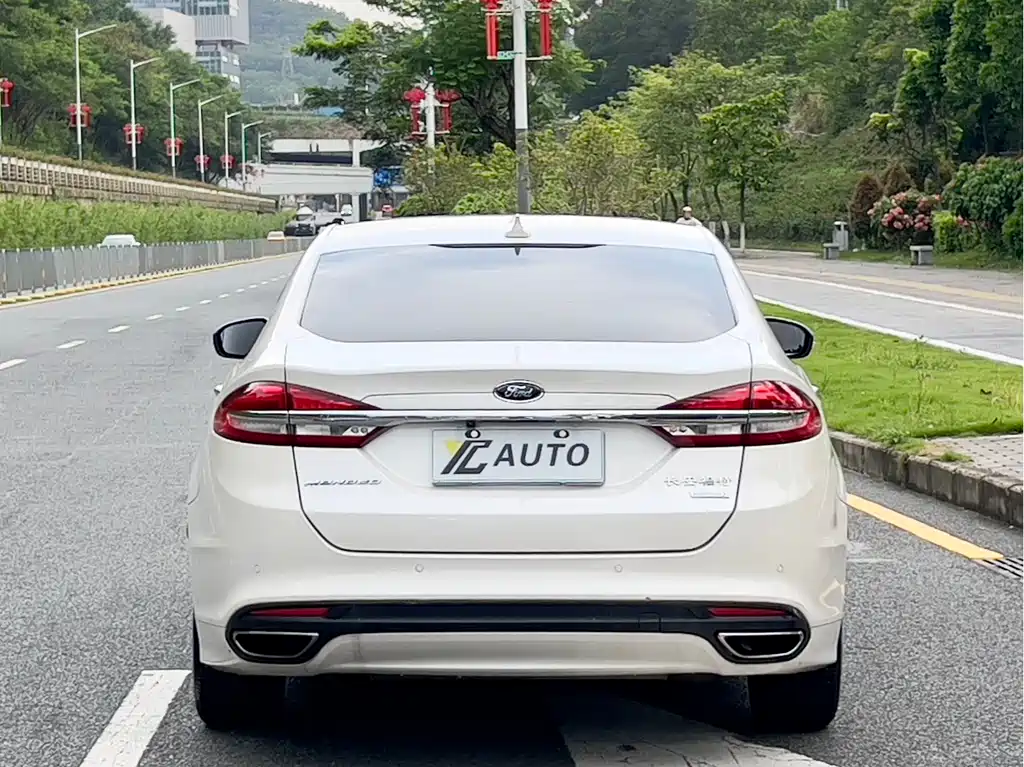Mondeo EcoBoost 200 Fashion