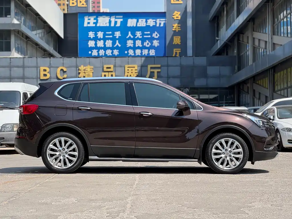 Envision Plus 28 T 4 WD Elite