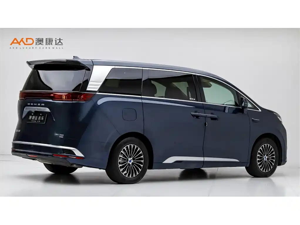 Denza D9 腾势D9/1.5 T/25款/DM-i智驾版1020四驱旗舰型