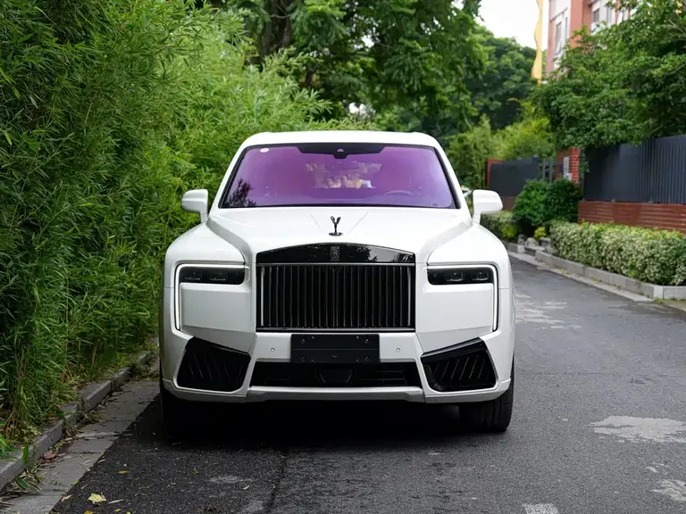 Rolls-Royce Cullinan Black Badge