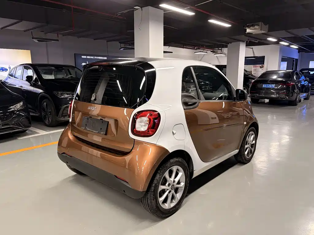 smart fortwo 1.0 L 52 kW Hardtop Agile