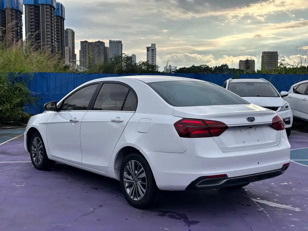 Emgrand 1.5 L CVT Upward Connected