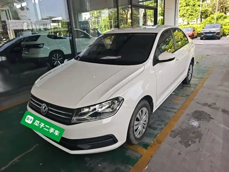 Volkswagen Santana 1.5 L Manual Style