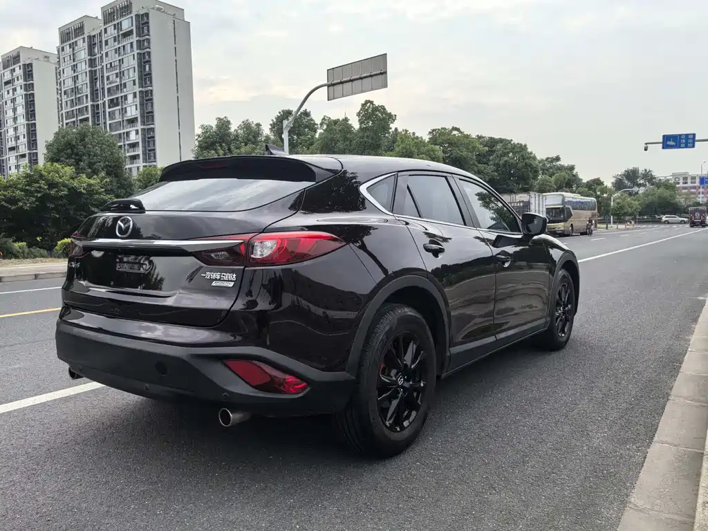 Mazda CX-4 2.0 L Auto 2 WD Blue Sky Taste