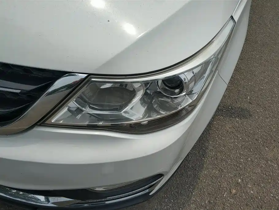 Baojun 730 1.5 T Manual Luxury 7-seat