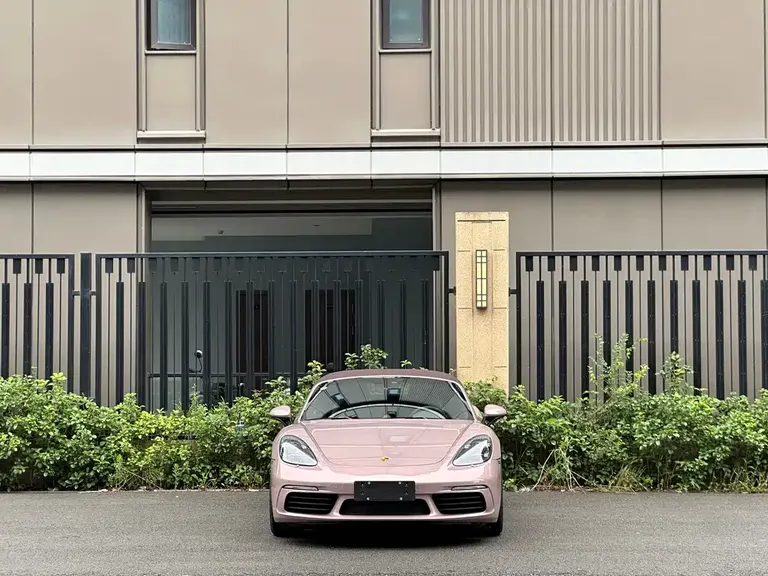 Porsche 718 Boxster 2.0 T