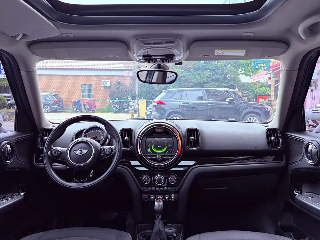 MINI COUNTRYMAN 1.5 T COOPER