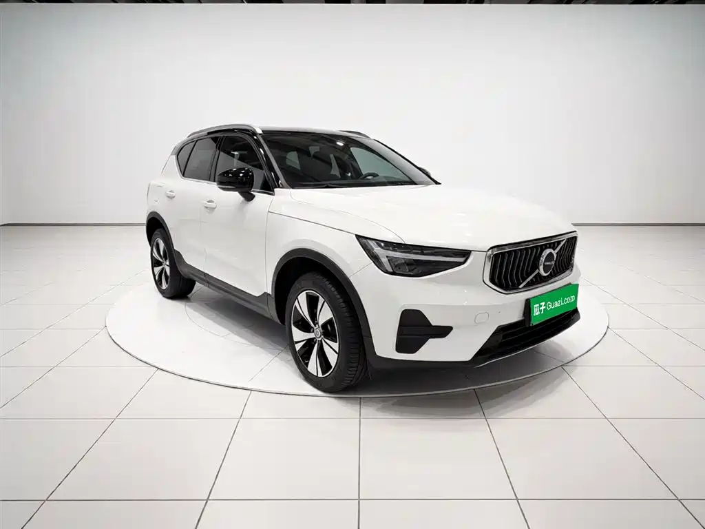 Volvo XC40 B3 Smart Vision Luxury