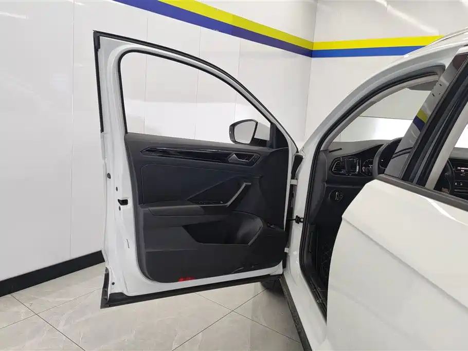 T-ROC 280 TSI DSG 2 WD Comfort