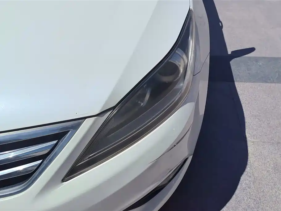 Eado 1.6 L GDI Manual Power Style