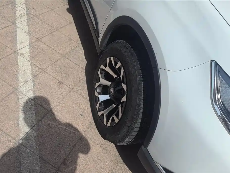 Outlander 2.0 L 2 WD Smooth Enjoyment 7-seat CN-VI