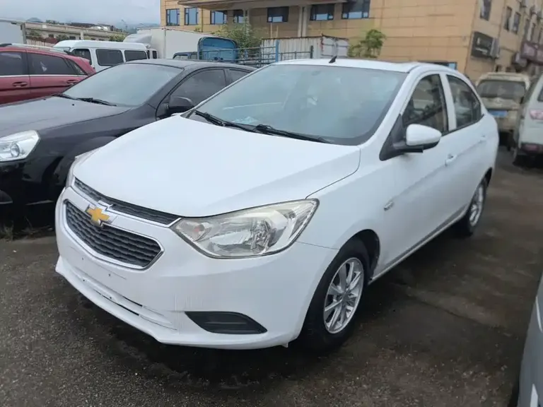 Chevrolet Sail Sail 3 1.5 L Manual Ideal Sunroof