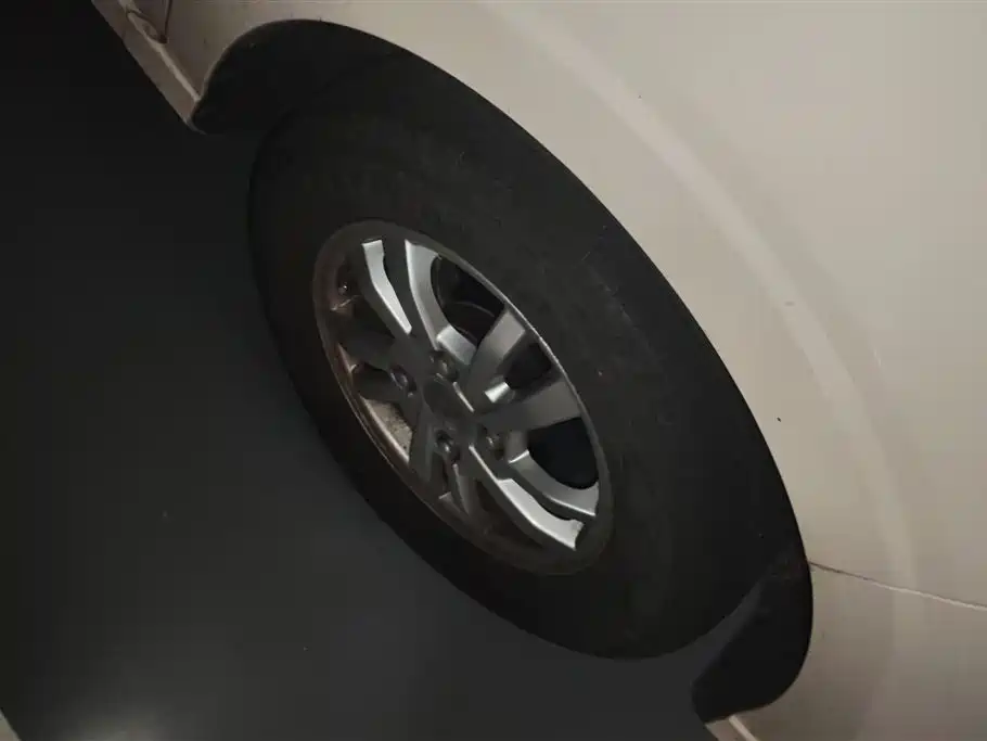 Wuling Hongguang 1.5 L S Comfort CN-VI LAR