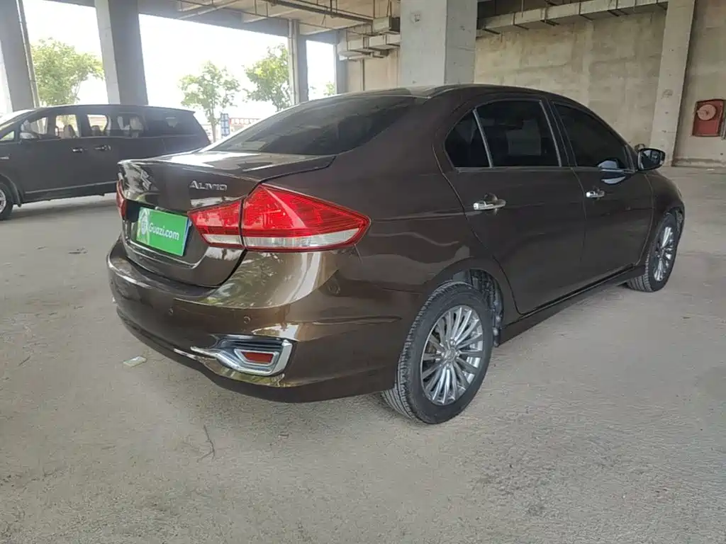 Alivio 1.6 L Auto Pleasure