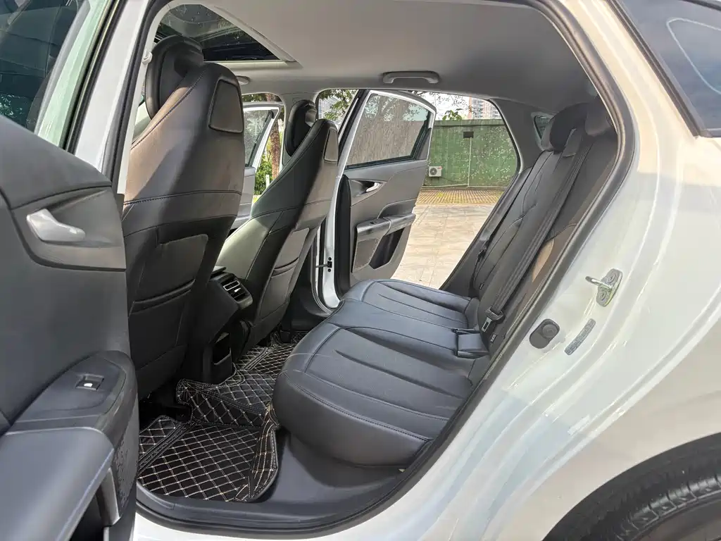 Eado 1.5 T GDI Auto Distinguished