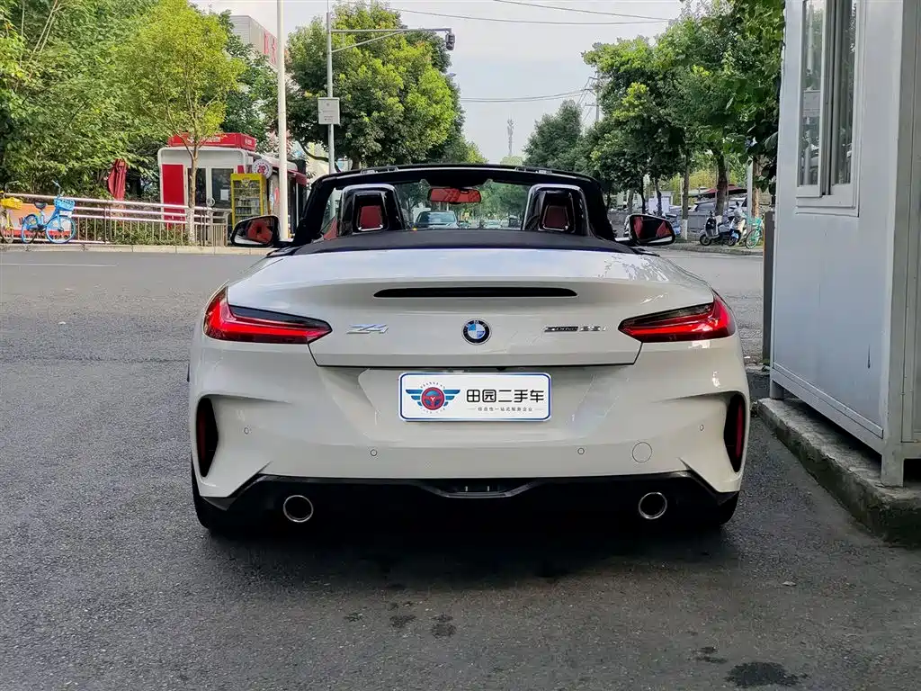 BMW Z4 sDrive 25 i M Sport Package