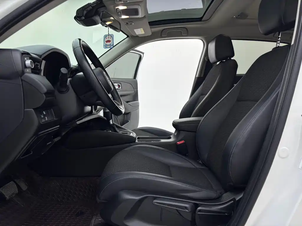 Honda XR-V 1.5 L CVT Hot Trend