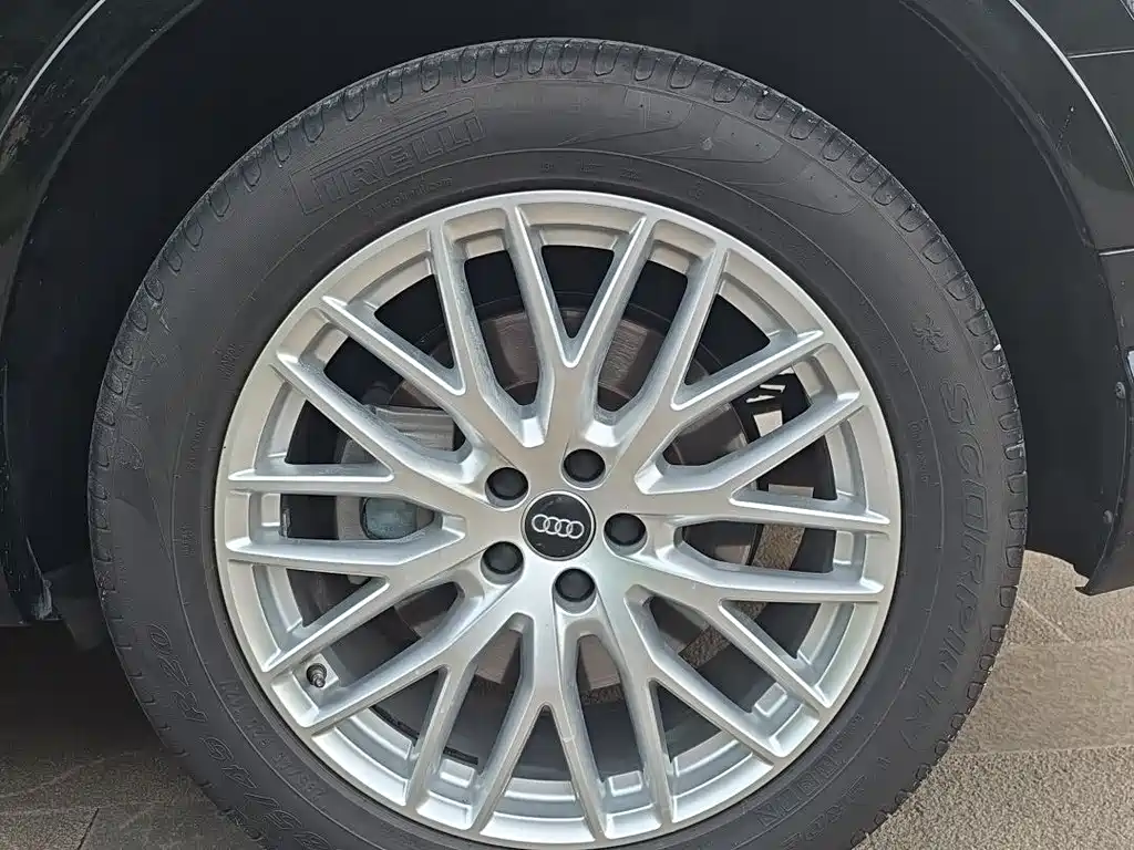 Audi Q7 45 TFSI S line Sport