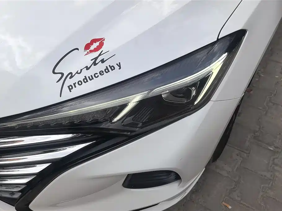 Eado PLUS 1.6 L GDI Manual Elite