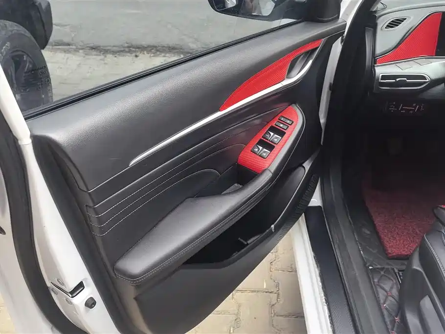 Eado PLUS 1.6 L GDI Manual Elite