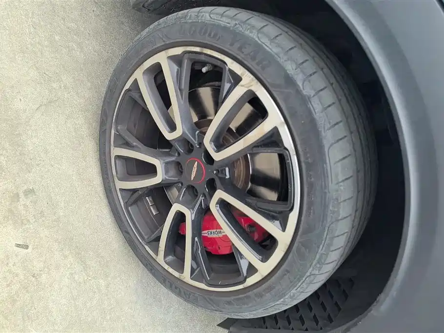MINI JCW Countryman MINI JCW COUNTRYMAN 2021款 2.0 T JOHN COOPER WORKS