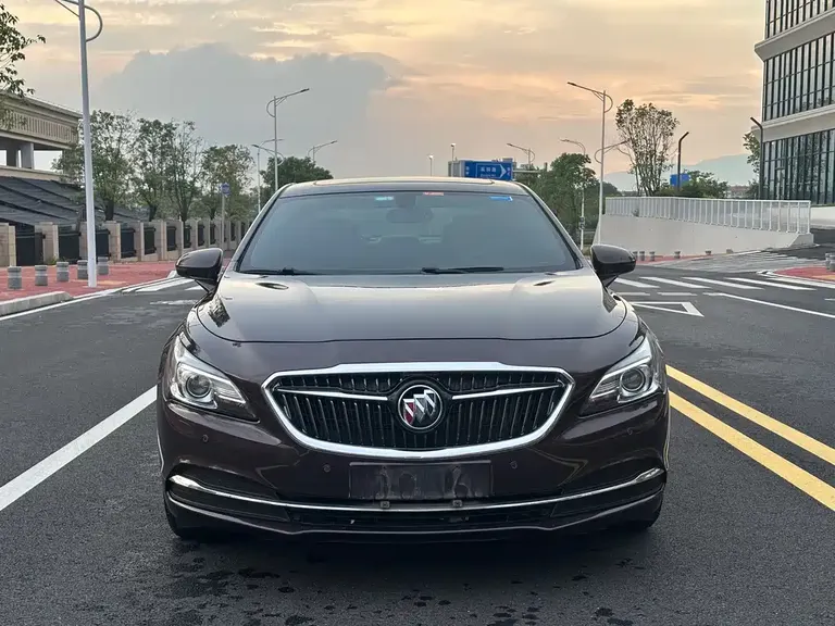Buick LaCrosse 20 T Elite
