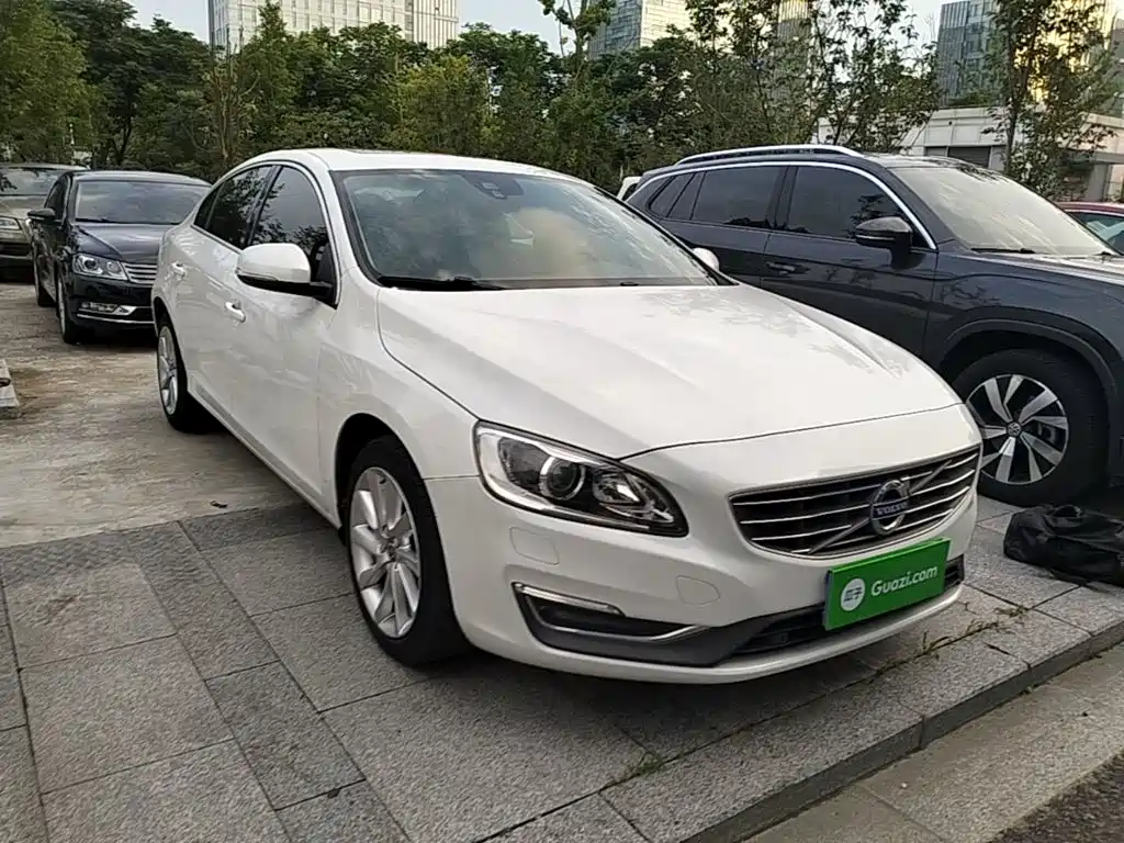 Volvo S60 S60 L T4 Smart Vision