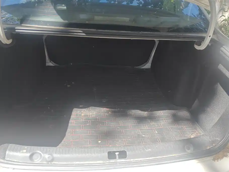 Lavida 1.6 L Manual Style