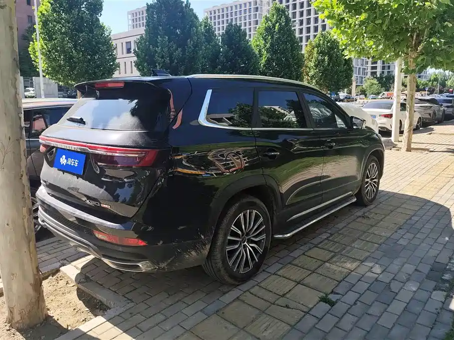 Jetour X90 PLUS 1.6 TD DCT Villa 5-seat