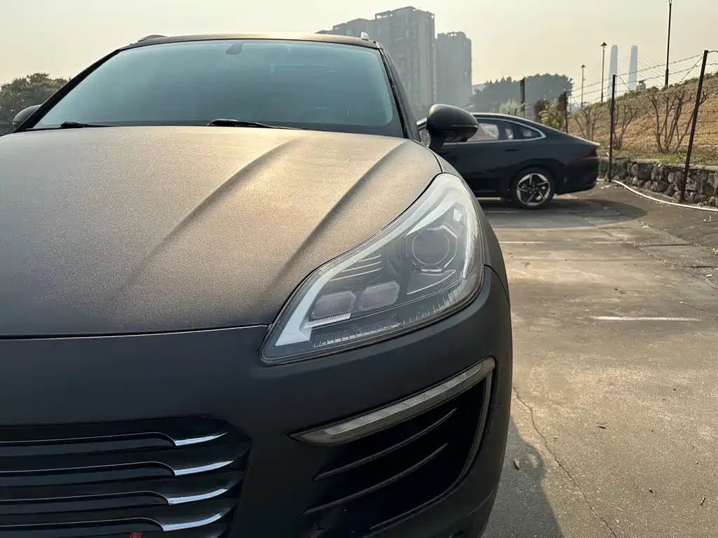 Zotye SR9 2.0 T Auto Ultimate Peak